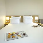 Otel Novotel Perpignan Nord 4*