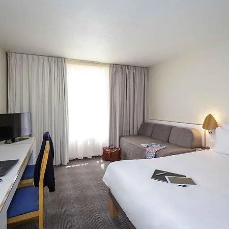 Novotel Perpignan Nord ホテル 4*