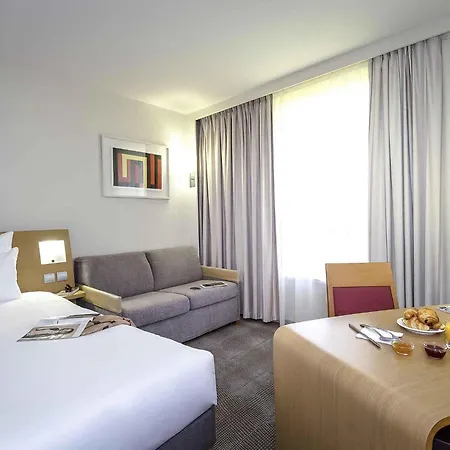Novotel Perpignan Nord ホテル 4*