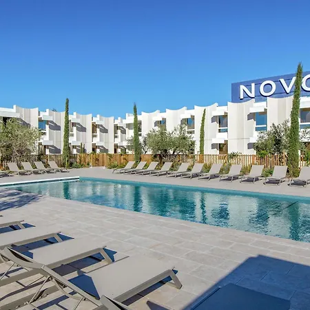 Novotel Perpignan Nord 4* ריווזאלט