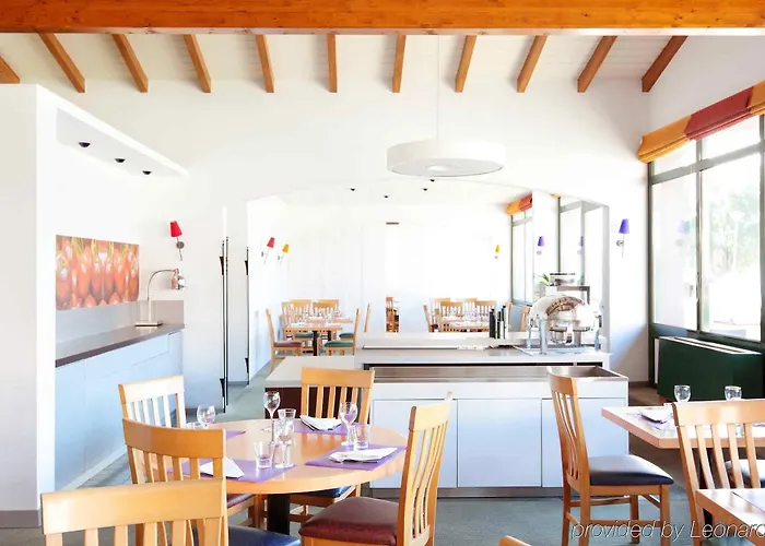 Hotel Novotel Perpignan Nord 4*